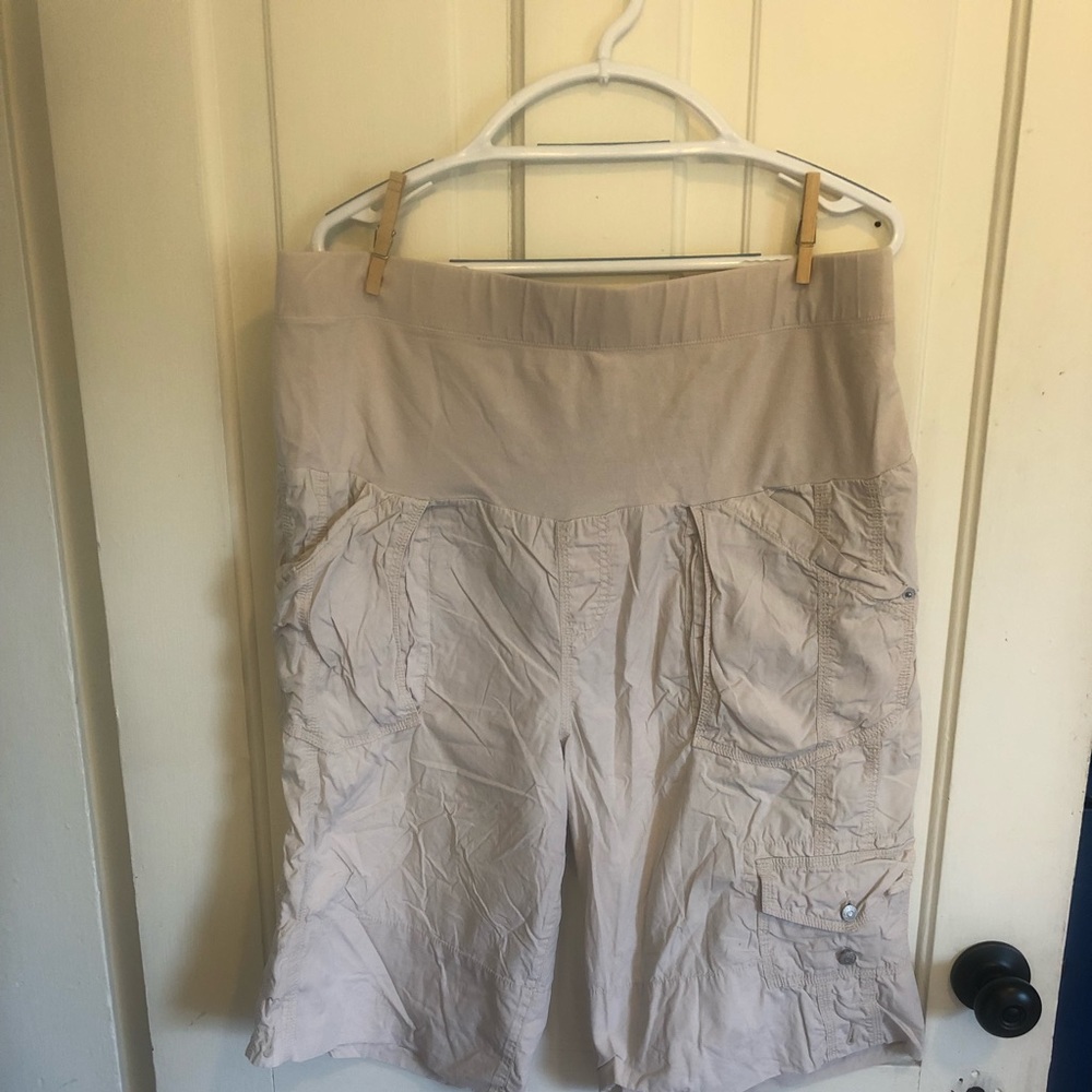 Motherhood Maternity Tan Long Shorts XL